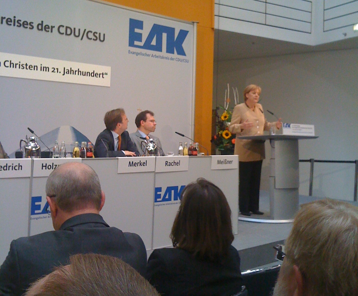 Für Religionsfreiheit weltweit Für Religionsfreiheit weltweit